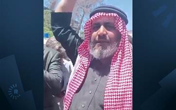 عربي سوري مستقدم يهاجم قاضية كوردية بعد قرار إخلاء منازل تعود ملكيتها لمواطنين كورد في عفرين واستولوا عليها سابقاً 