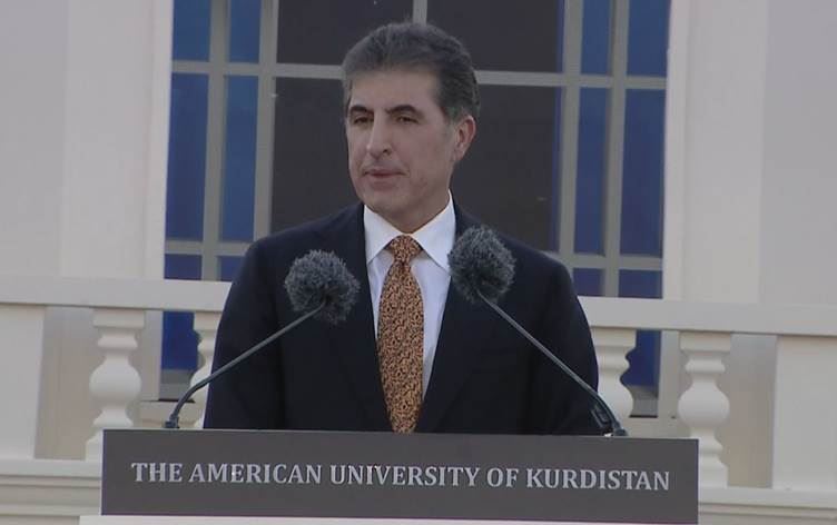 Kürdistan Bölgesi Başkanı Neçirvan Barzani, Duhok Kürdistan Amerikan Üniversitesi (AUK) 6. Dönem Mezuniyet törenine katıldı. / Rûdaw