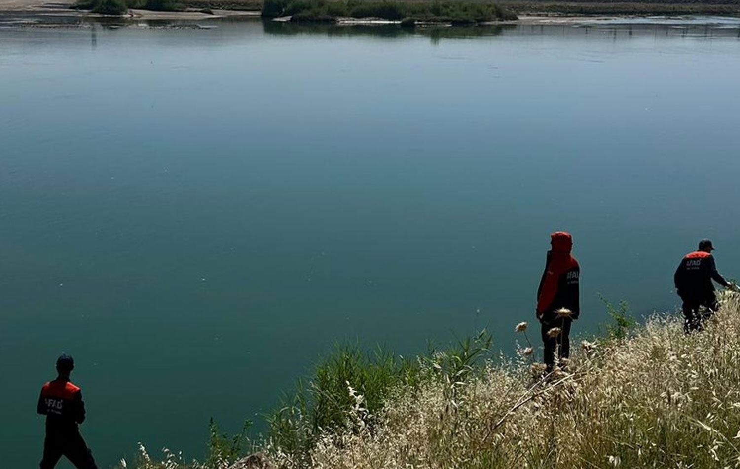 Lêgerînên ku li Çemê Dîcleyê dihatin kirin / Wêne: AA