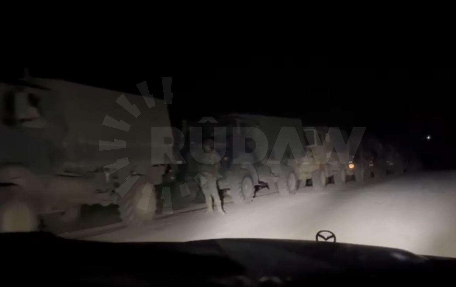 تورکیا لەنێوان دوو ناحیەی قەزای ئامێدی زاڵگەی داناوە و داوای ناسنامە لە خەڵک دەکات