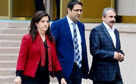 Şanda Îmraliyê vê carê jî bi Wezîrê Dadê Bekir Bozdag re rûdinê