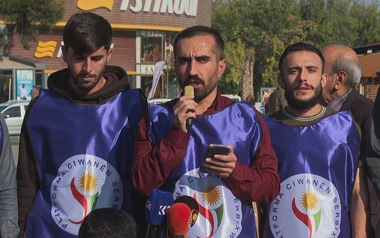 PSC Sözcüsü Ferid Azad (ortada) / Foto: Rûdaw / Arşiv