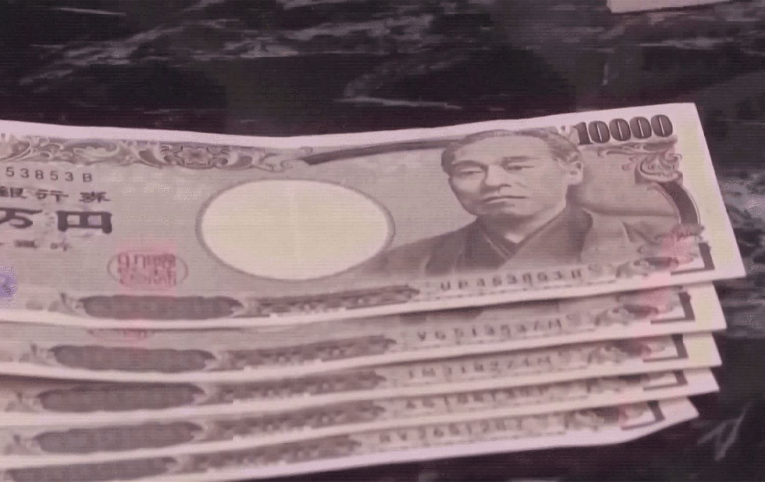 یەن بۆ کەمترین ئاستی 38 ساڵی بەرامبەر دۆلار دابەزی؛ نرخی خۆراک لە ژاپۆن 25% بەرزبووەتەوە