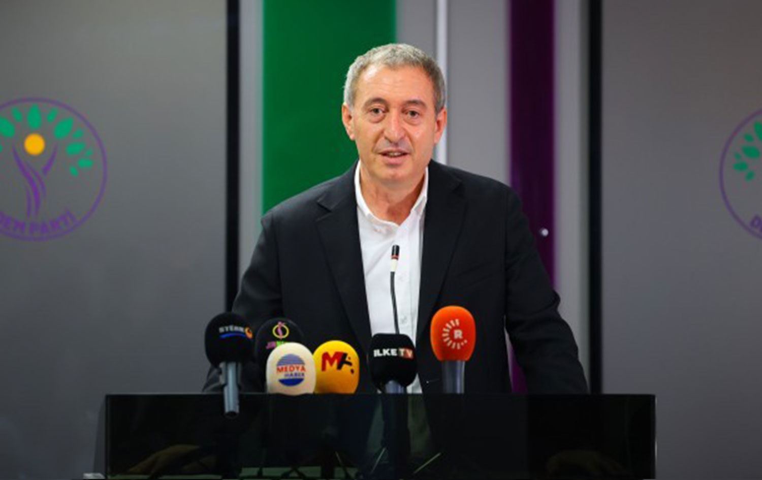 DEM Parti Eş Genel Başkanı Tuncer Bakırhan