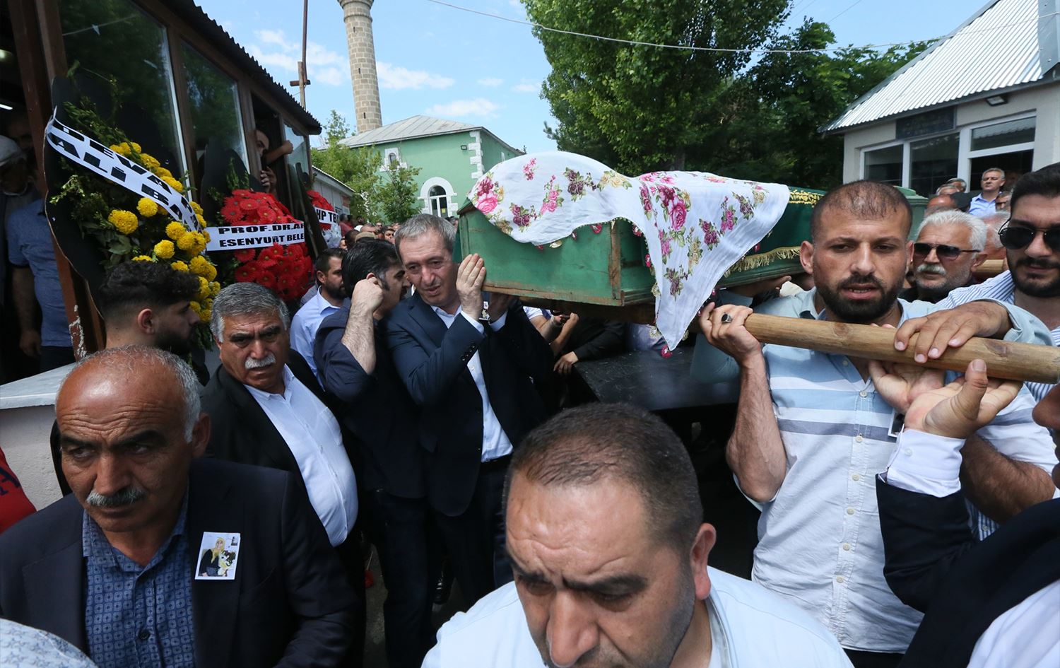 Dayika Tuncer Bakirhan bi axê hat spartin/Wêne: AA