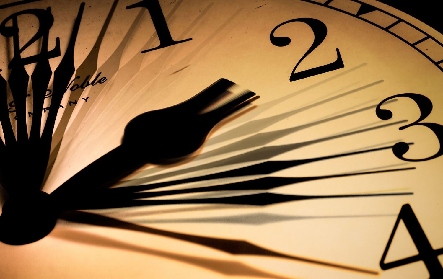 توێژینەوەیەک: خێرایی تێپەڕینی کات لەلای مێشک پشت بە خولەک و چرکە نابەستێت