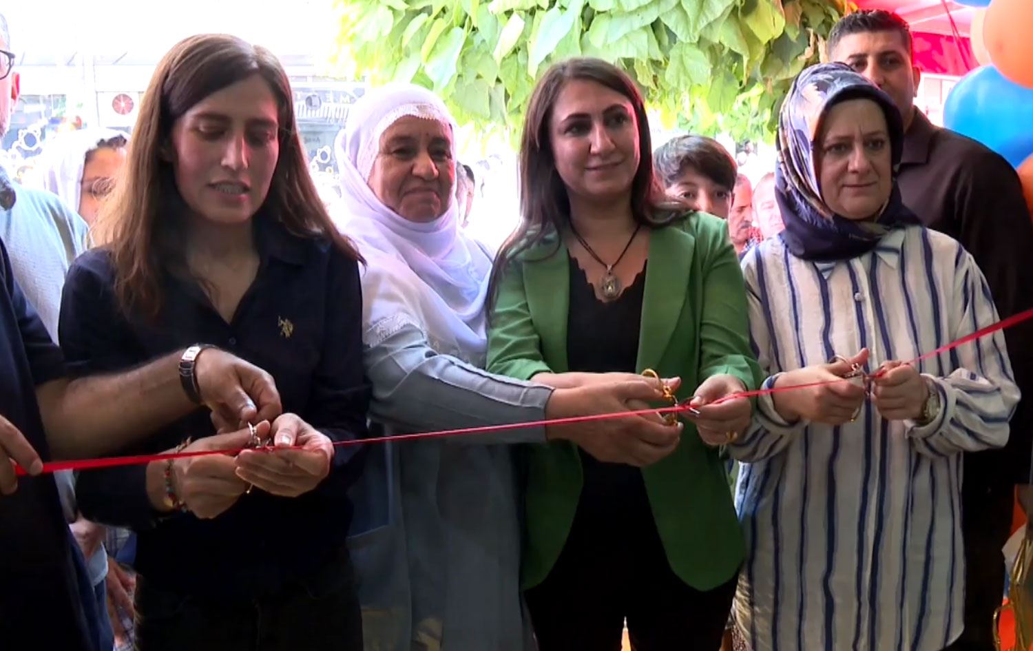 Dema vekirina xwaringehê / Wêne û Vîdeo: Rûdaw