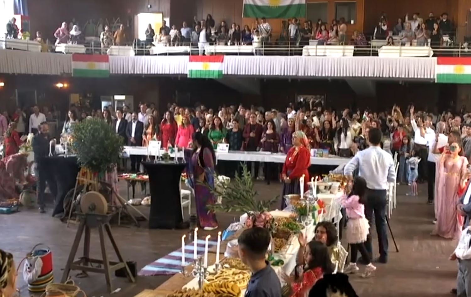 لە شاری ئاخنی ئەڵمانیا فێستیڤاڵی (هەموو رەنگێکی ژیان) بەڕێوەچوو