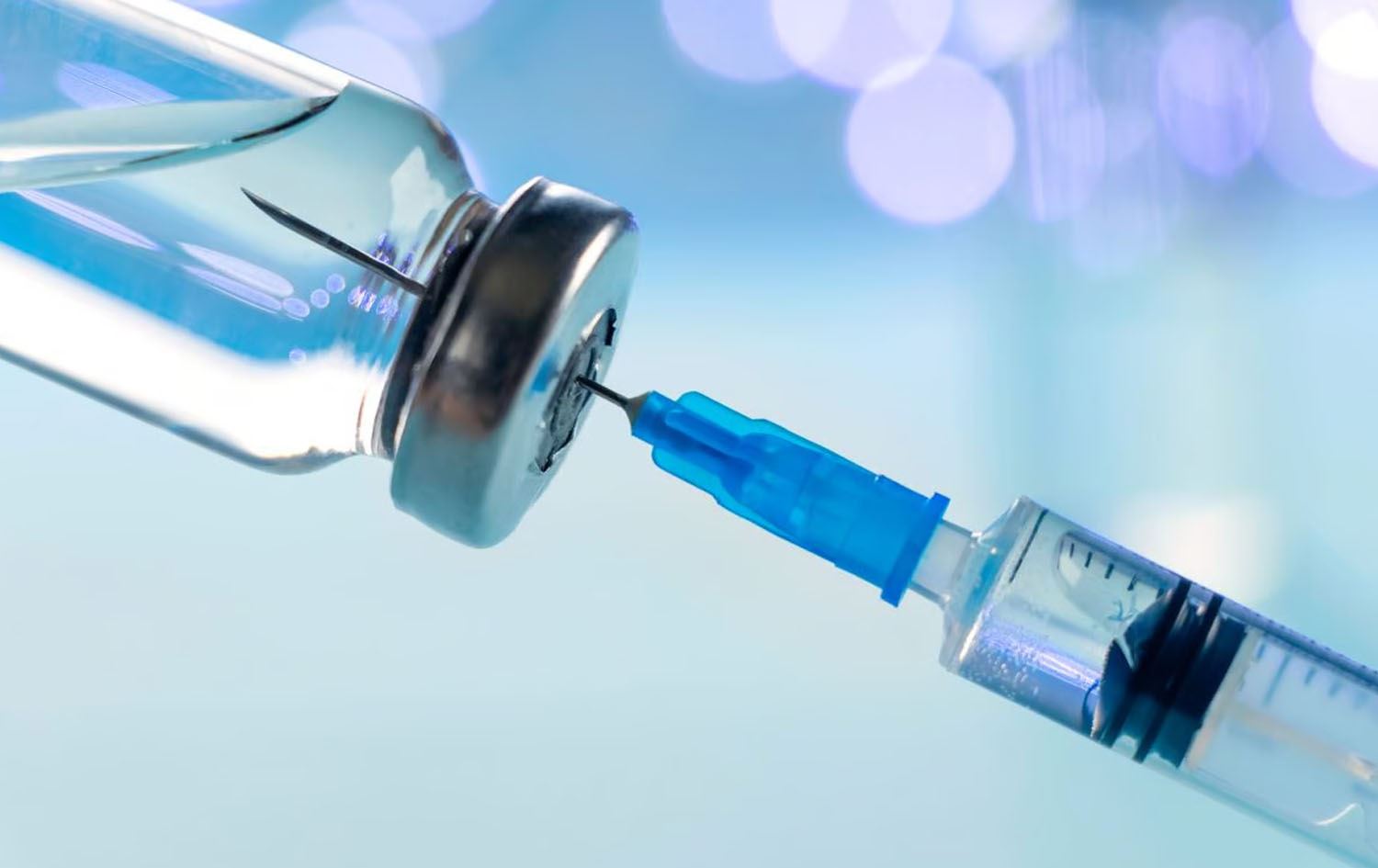 FDA: لەم هەفتەیەدا ڤاکسینی نوێی دژ بە ڤایرۆسی کۆرۆنا پەسندەکرێت