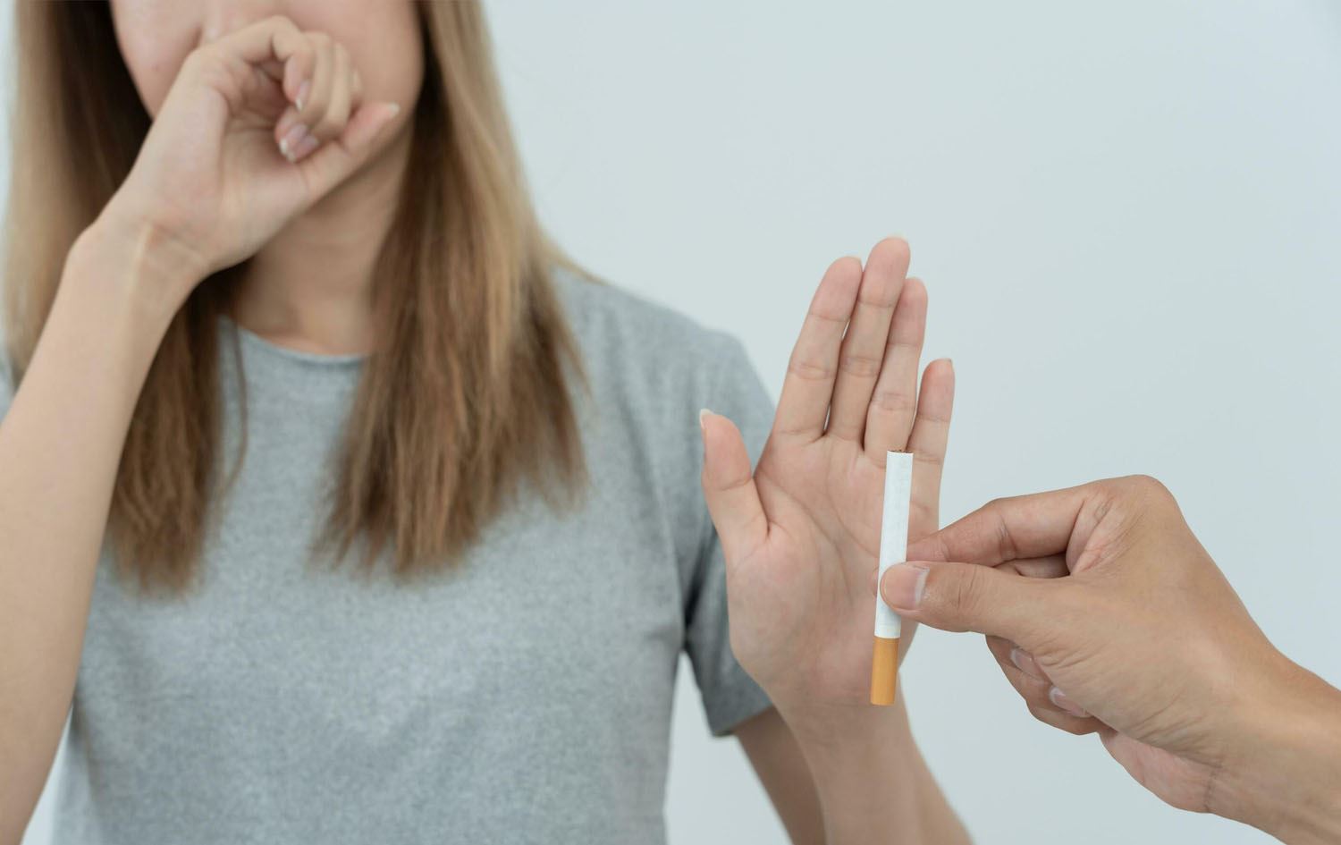 توێژینەوەیەک: خانمان دەبێت لە کێشانی جگەرە دووربکەونەوە