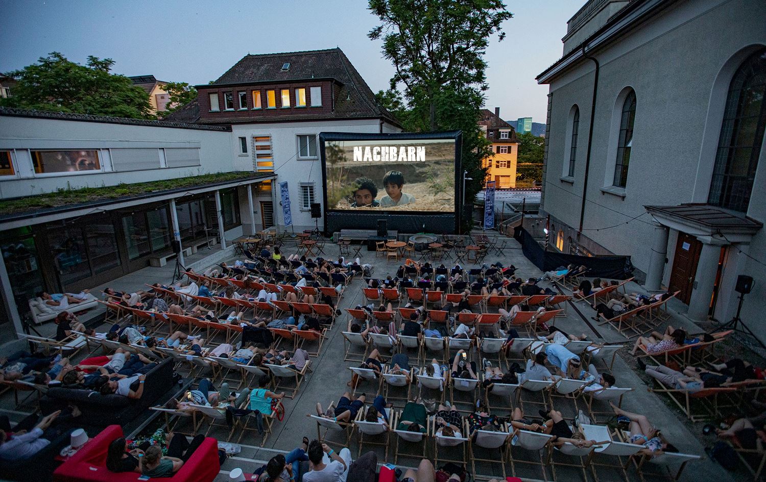 پێشاندانی فیلمی "جیران" لە سینەمای کراوە لە زیۆریخی سویسرا