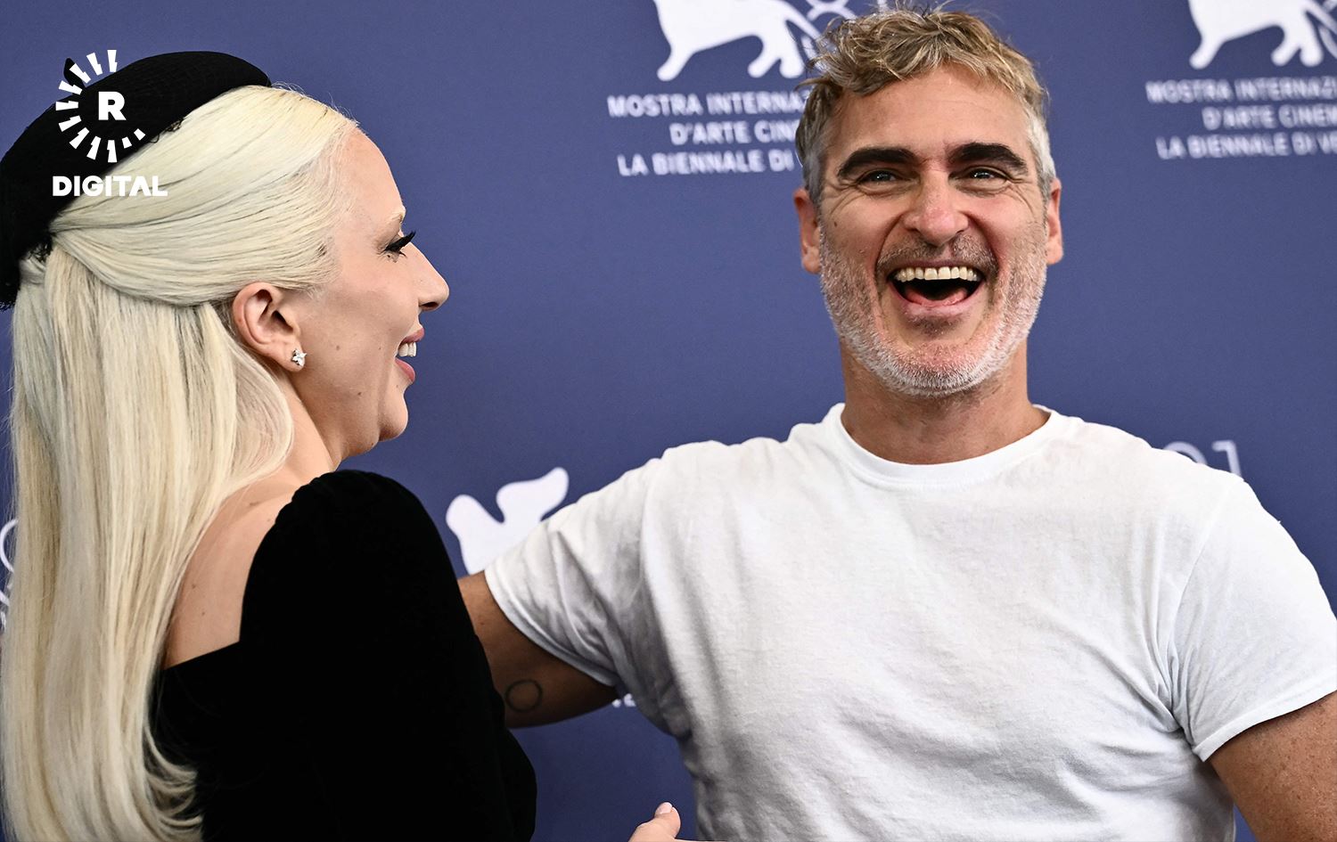 خواکین ڤینێکس و لەیدی گاگا لە فێستیڤاڵی ڤێنس. وێنە: AFP