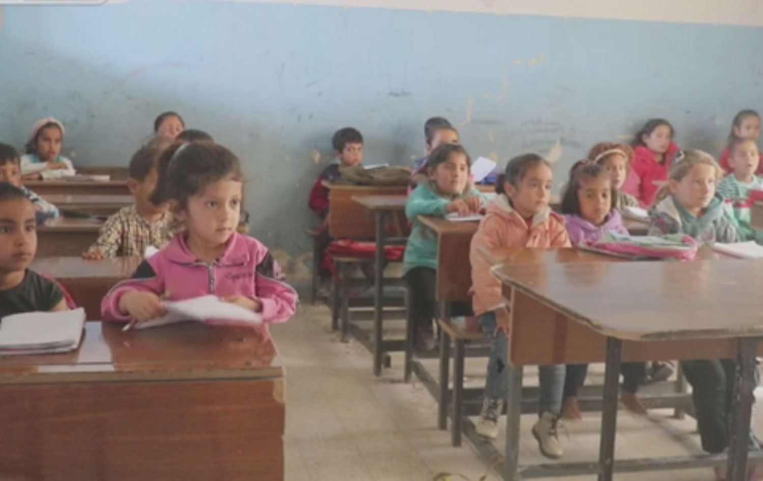 Xwendekarên li Reqayê / Wêne: Ji ber dîmenan 