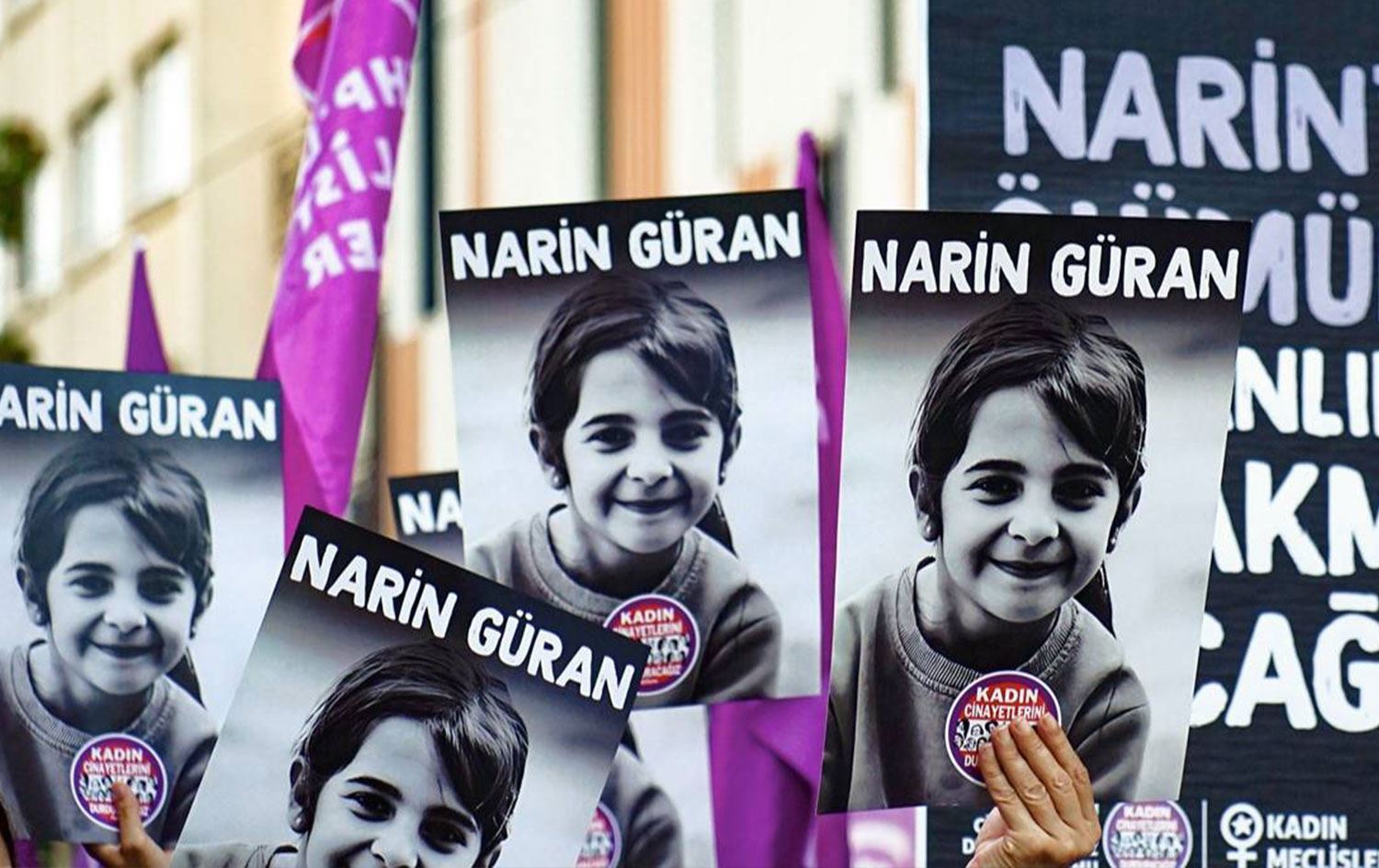 Xwepêşandeke ku wêneyên Narîn Guranê tê de hatine bilindkirin/Wêne: Arşîv