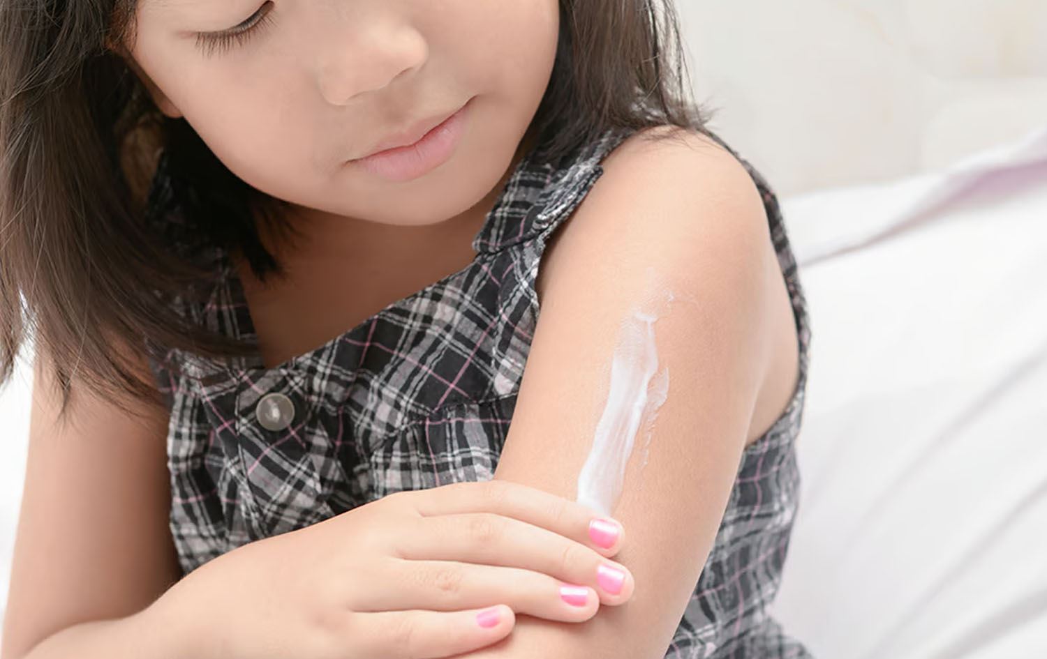 توێژینەوەیەک: چەند مادەیەکی کیمیایی نێو بەرهەمە جوانکارییەکان باڵخبوون لە کچان پێشدەخەن