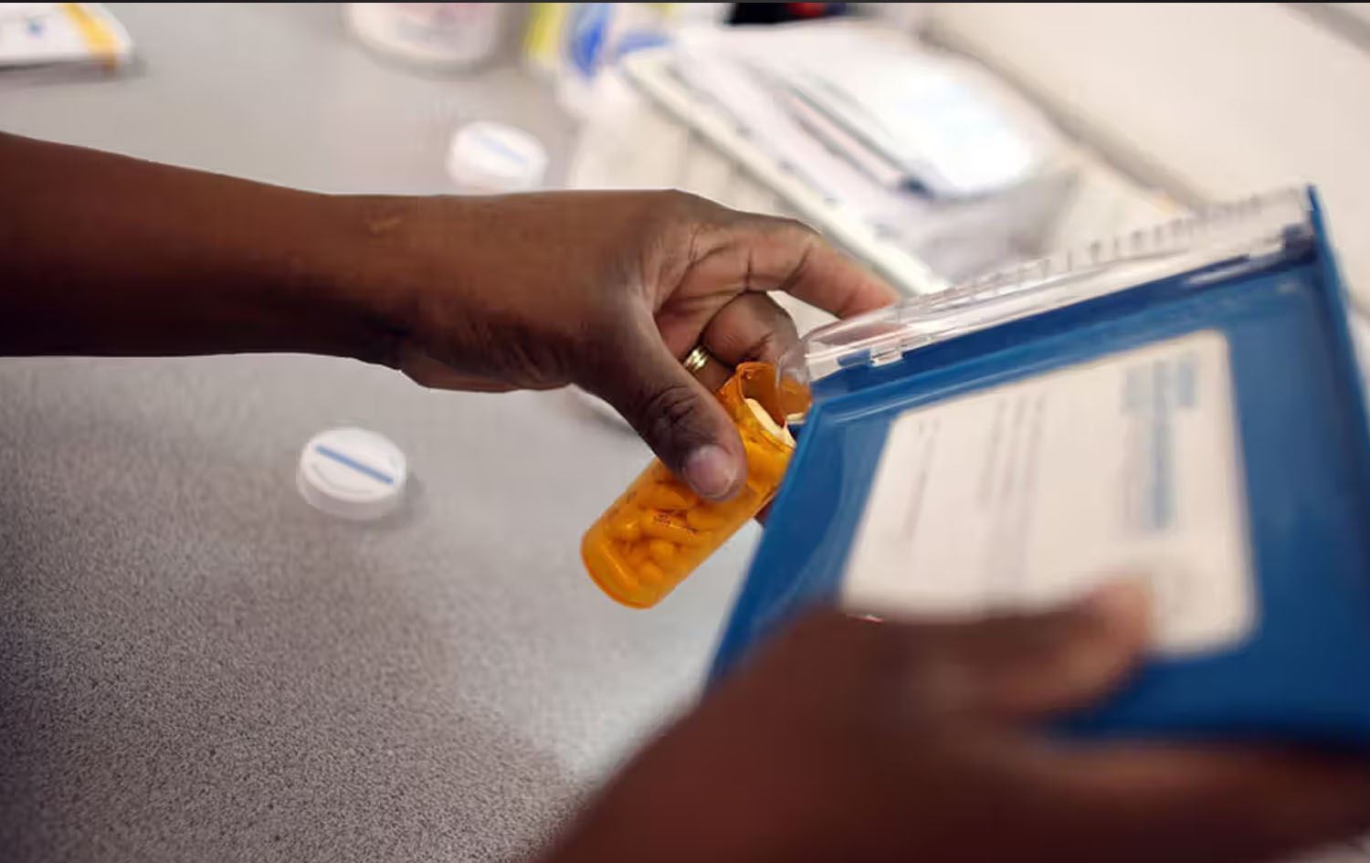 توێژینەوەیەک: دەرمانە دژە بەکتریاکان ئەگەری تووشبوون بە هەوکردنی ریخۆڵە زیاددەکەن