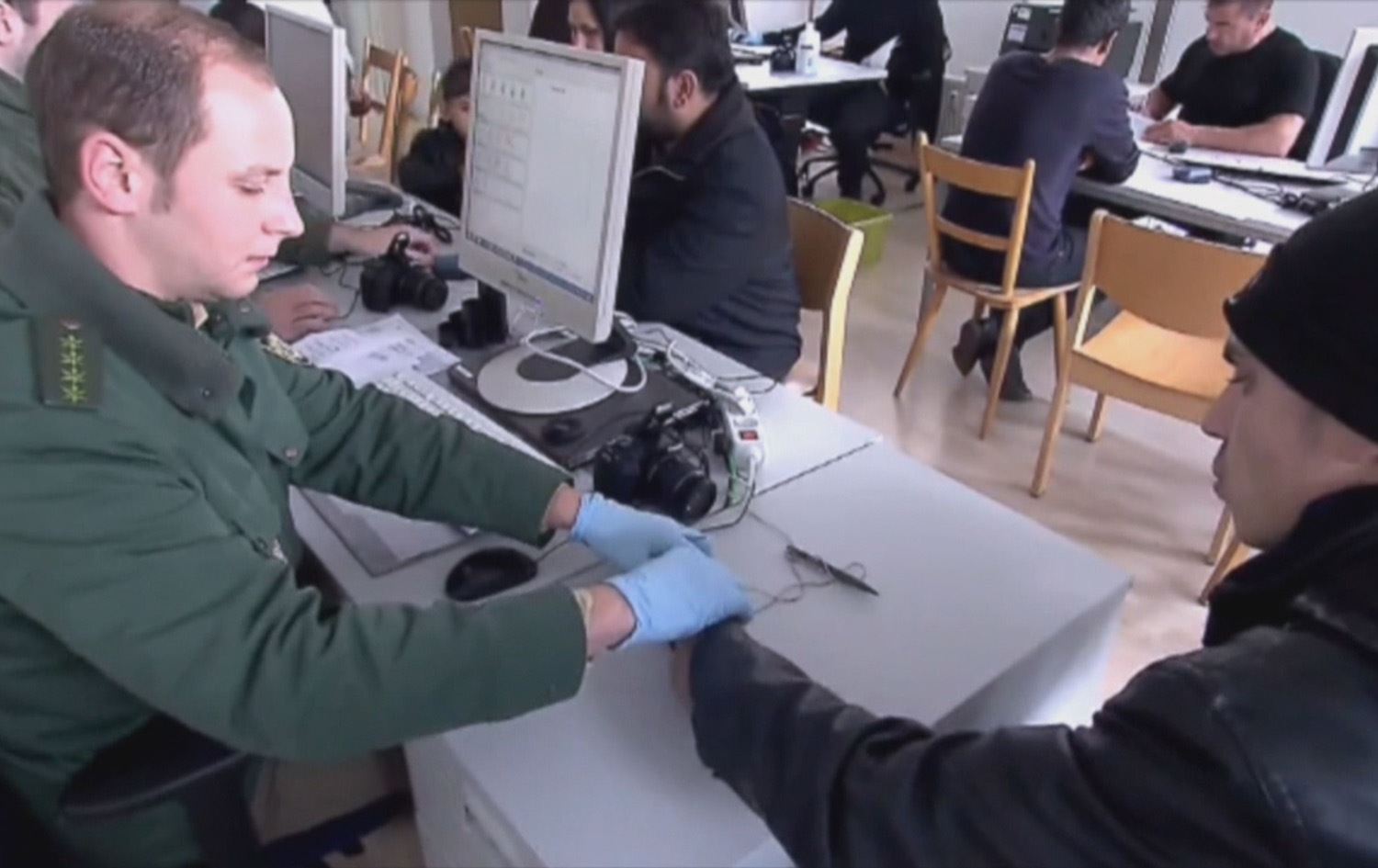 پێشنیازێکی پۆلیسی ئەڵمانیا بۆ پێدانی ڤیزا: ئەکاونتی داواکاران لە سۆشیاڵ میدیا بپشکنرێن