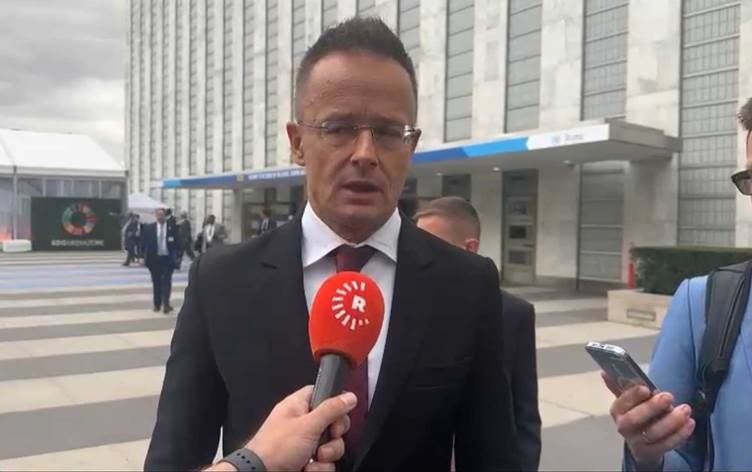 Wezîrê Karên Derve yê Macaristanê Peter Szijjarto\ Wêne: Rûdaw