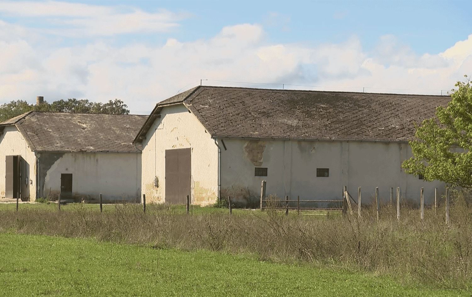 دروستکردنی کەمپێکی کۆچبەران گرژی دەخاتە نێوان بەرپرسانی هەنگاریا و نەمسا