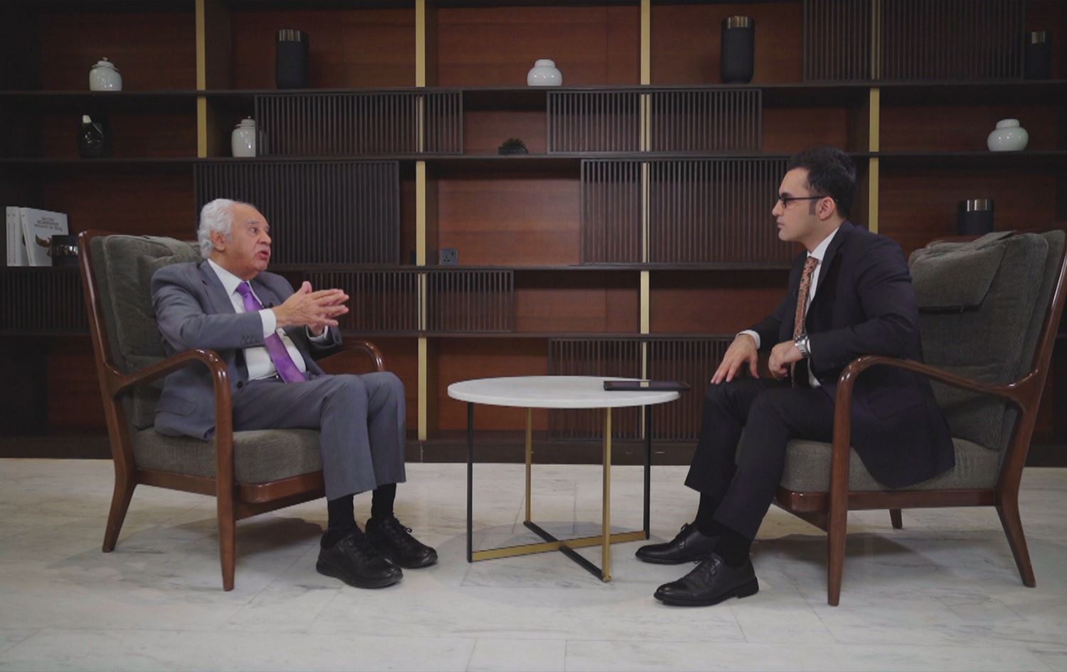 بیرمەندێکی عێراقی: تاوەکو پرسی کورد و فەڵەستین چارەسەر نەکرێت ناوچەکە سەقامگیر نابێت