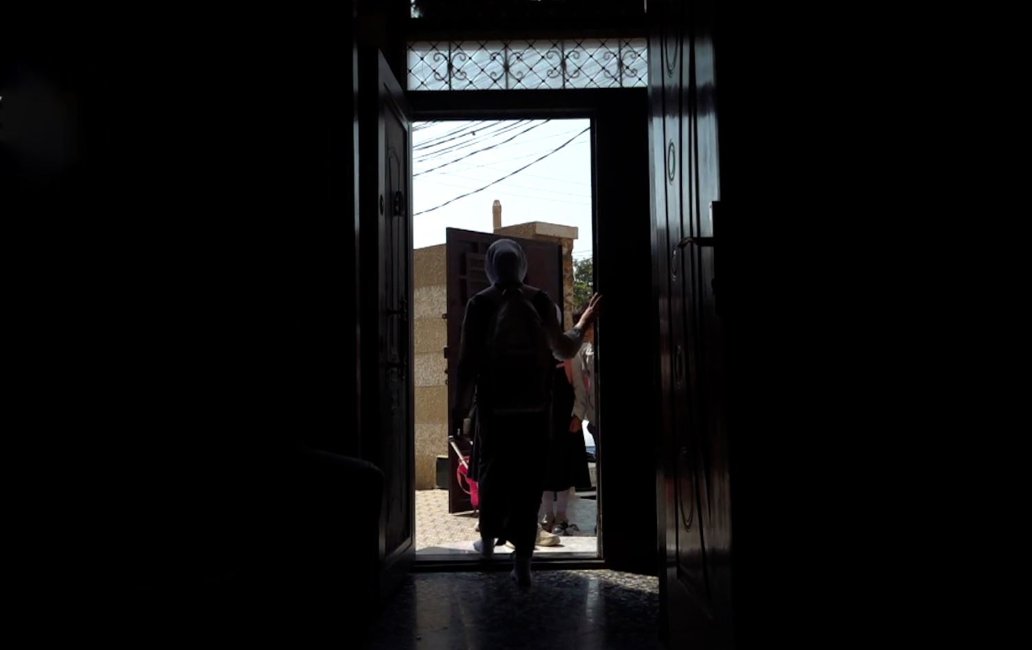 First Lebanese refugee enrolls in school in Iraq