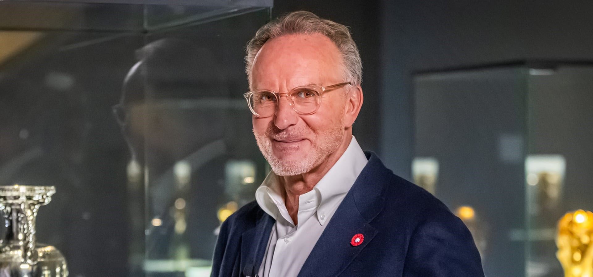 کارل هاینز رۆمەنیگێ