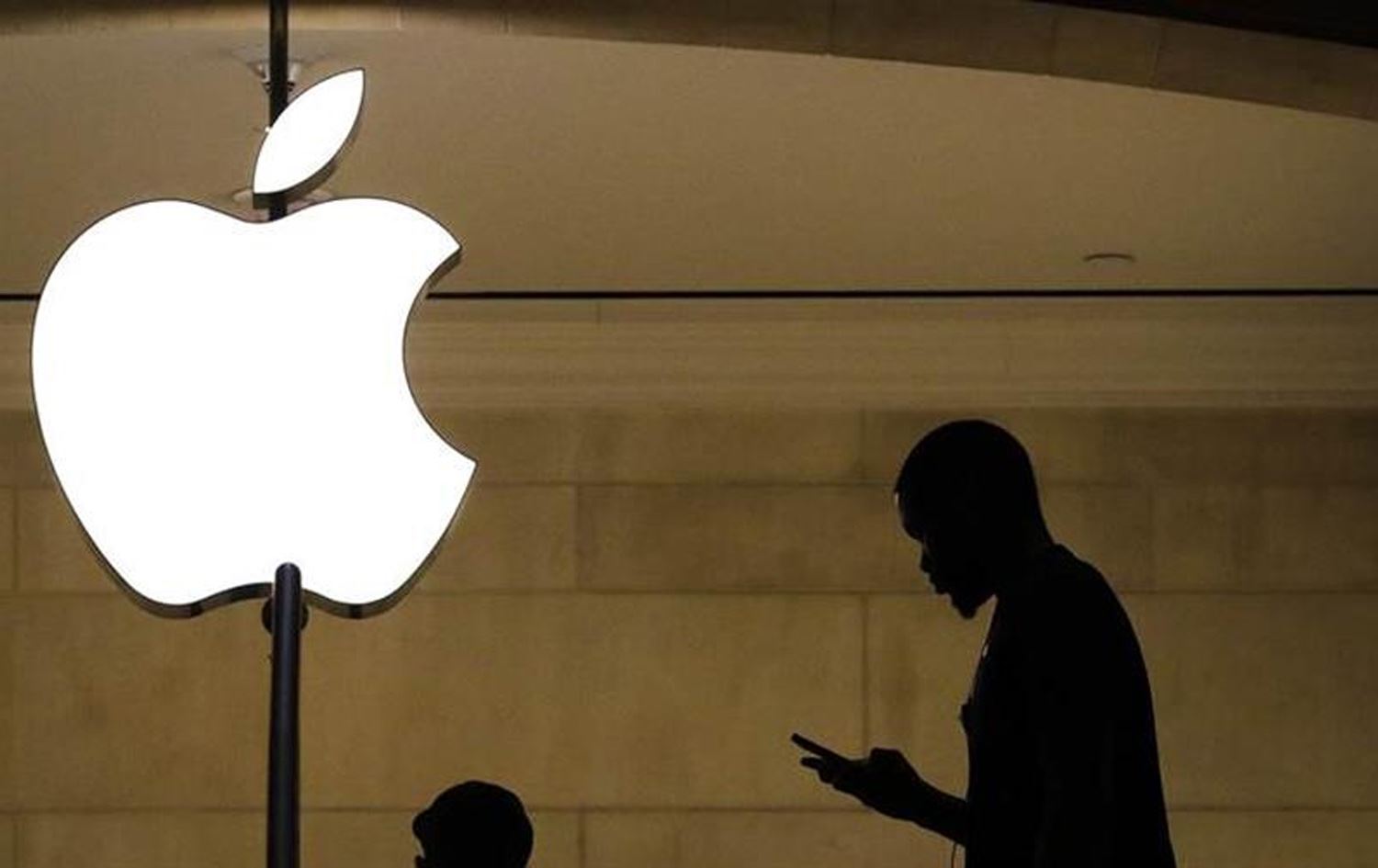 کۆمپانیای ئەپڵ لە چارەکی سێیەمی ئەم ساڵدا 94.93 ملیار دۆلار داهاتی هەبووە