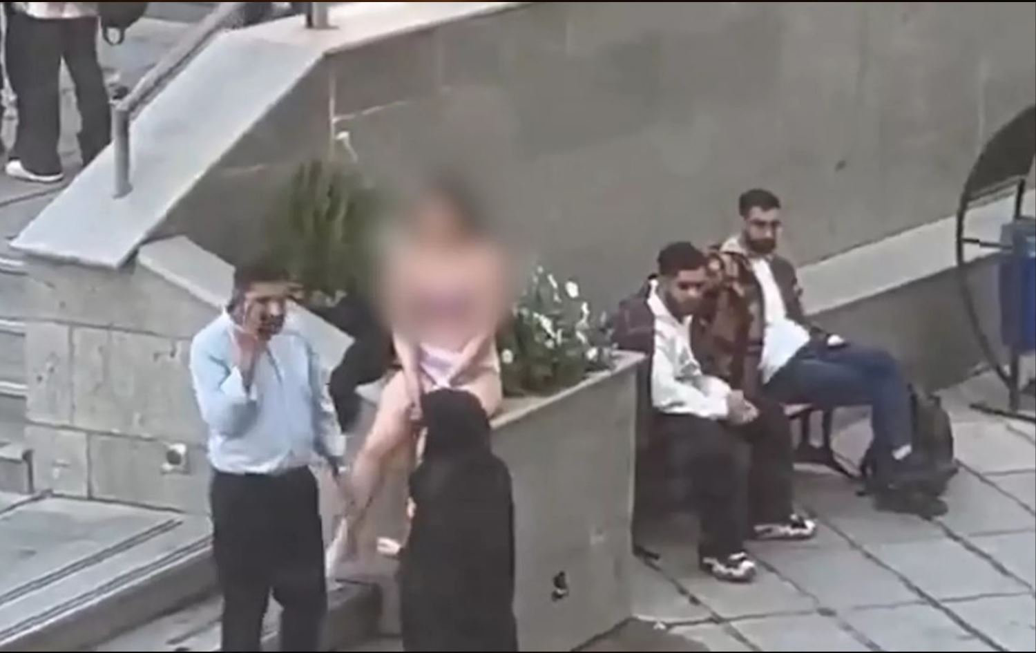 İRAN – Üniversitede soyunan kadınla ilgili yeni gelişme