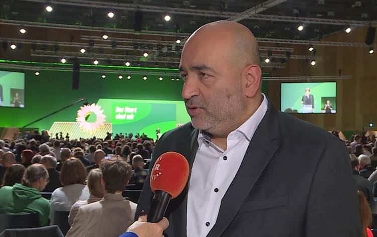 Alman Yeşiller Dış Politika Sözcüsü: Kürt halkı daha iyi durumda olmalı