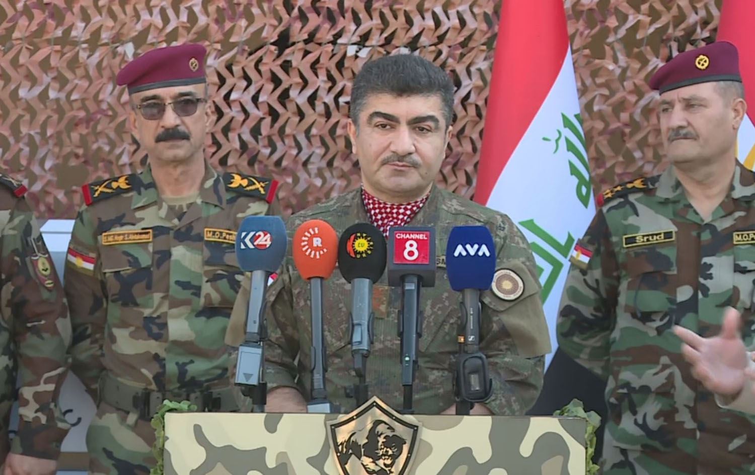 Yapon ginekolog porno Mushukni pastdan HD sifatda tomosha qiling