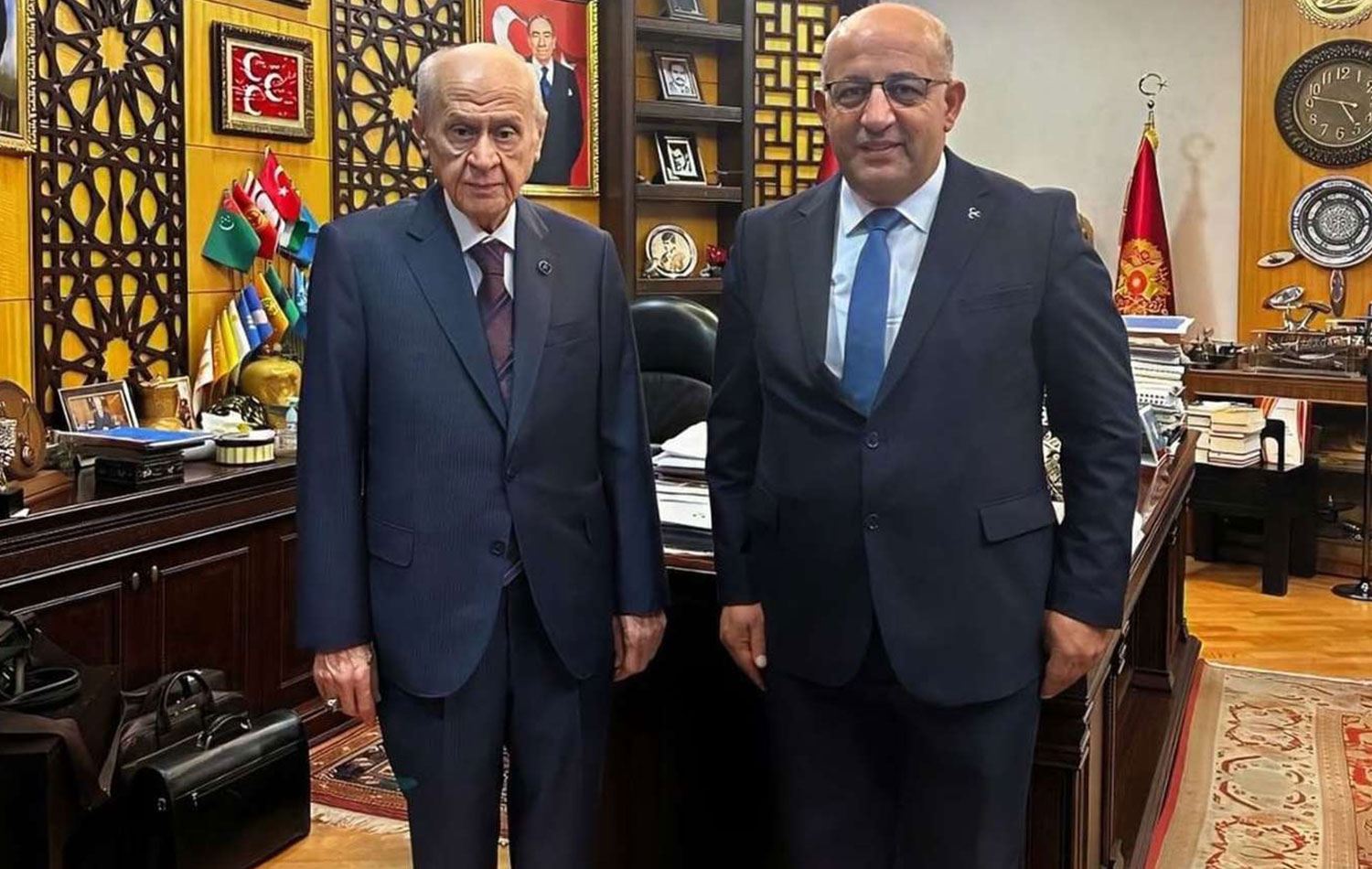 Oğuz Akarfırat (sağda) / Foto: Arşiv