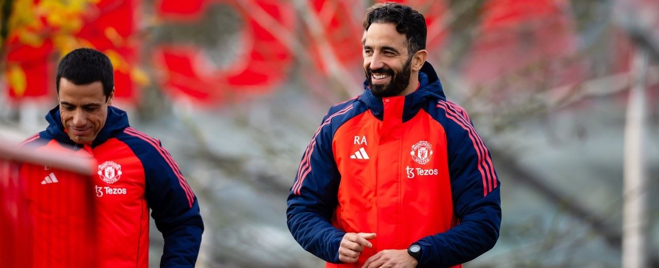 ئامۆریم لە مەشقەکانی یونایتد