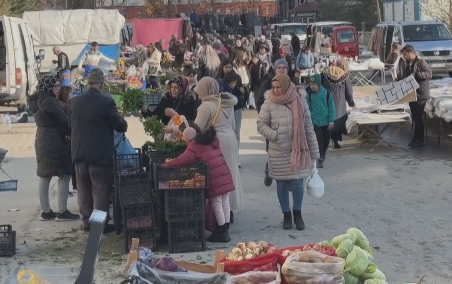 Bazareke taxan a li Wanê/Wêne: Anka