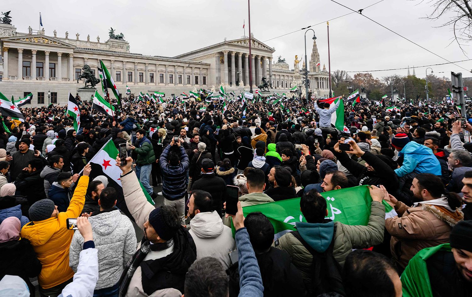 Li Awisturyayê kombûna penaberên Sûriyeyî ya piştî nemana desthilata Esed / Wêne: AA