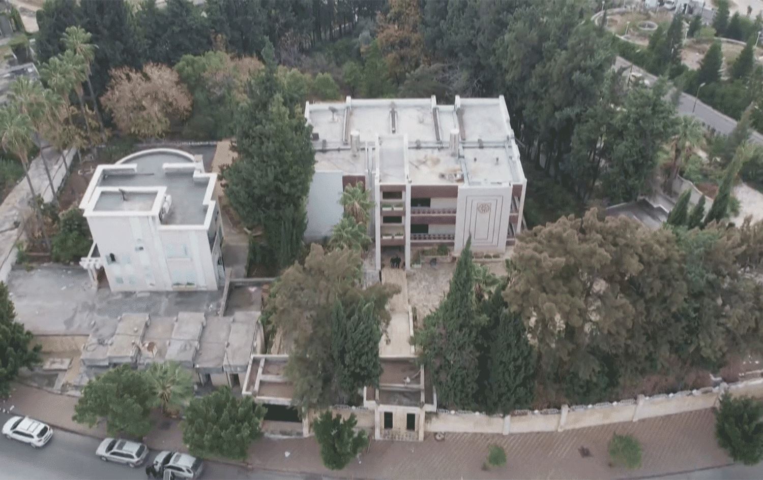 دانیشتووانی زێدی ئەسەد دڵخۆشن بە رووخانی دەسەڵاتەکەی