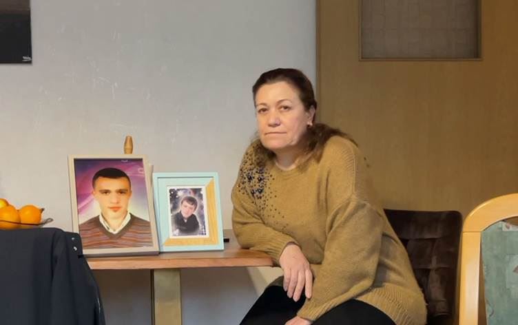 Kobanili anne-baba IŞİD’in 11 yıl önce alıkoyduğu oğullarını arıyor/ Foto: Rûdaw