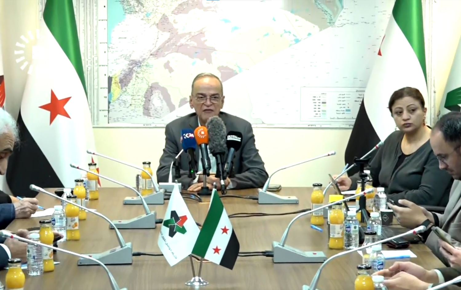 Serokê Hevpeymaniya Niştimanî ya mixalefeta Sûriyeyê Hadî Behre/Wêne: Rûdaw