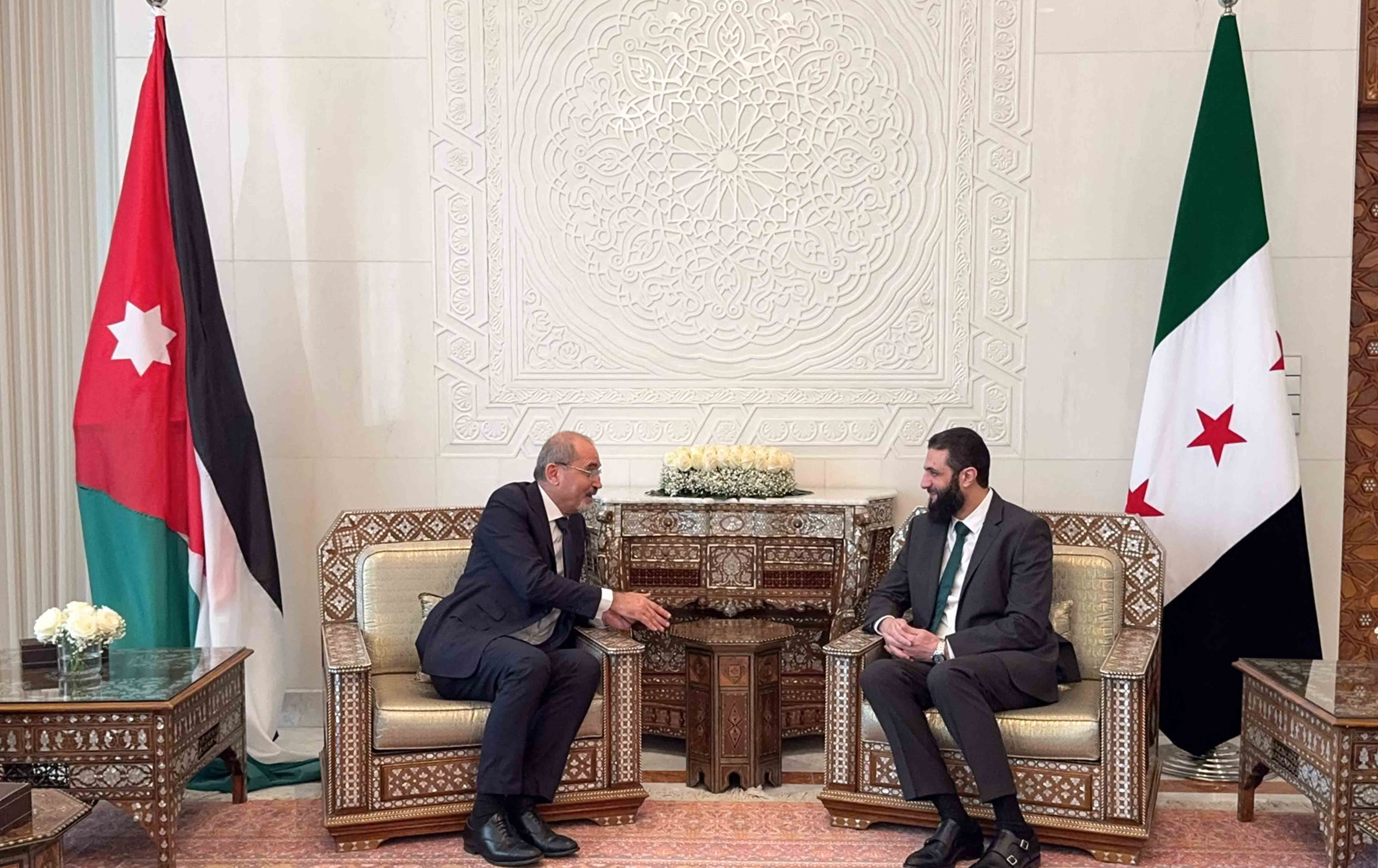 Ürdün Dışişleri Bakanı Eymen Safedi & Şam yeni yönetim başkanı Ahmed Şara