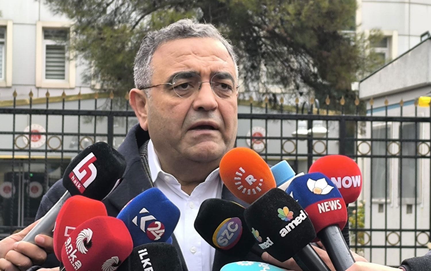 Parlamenterê Amedê yê CHPyê Sezgîn Tanrikulu/Wêne: Rûdaw