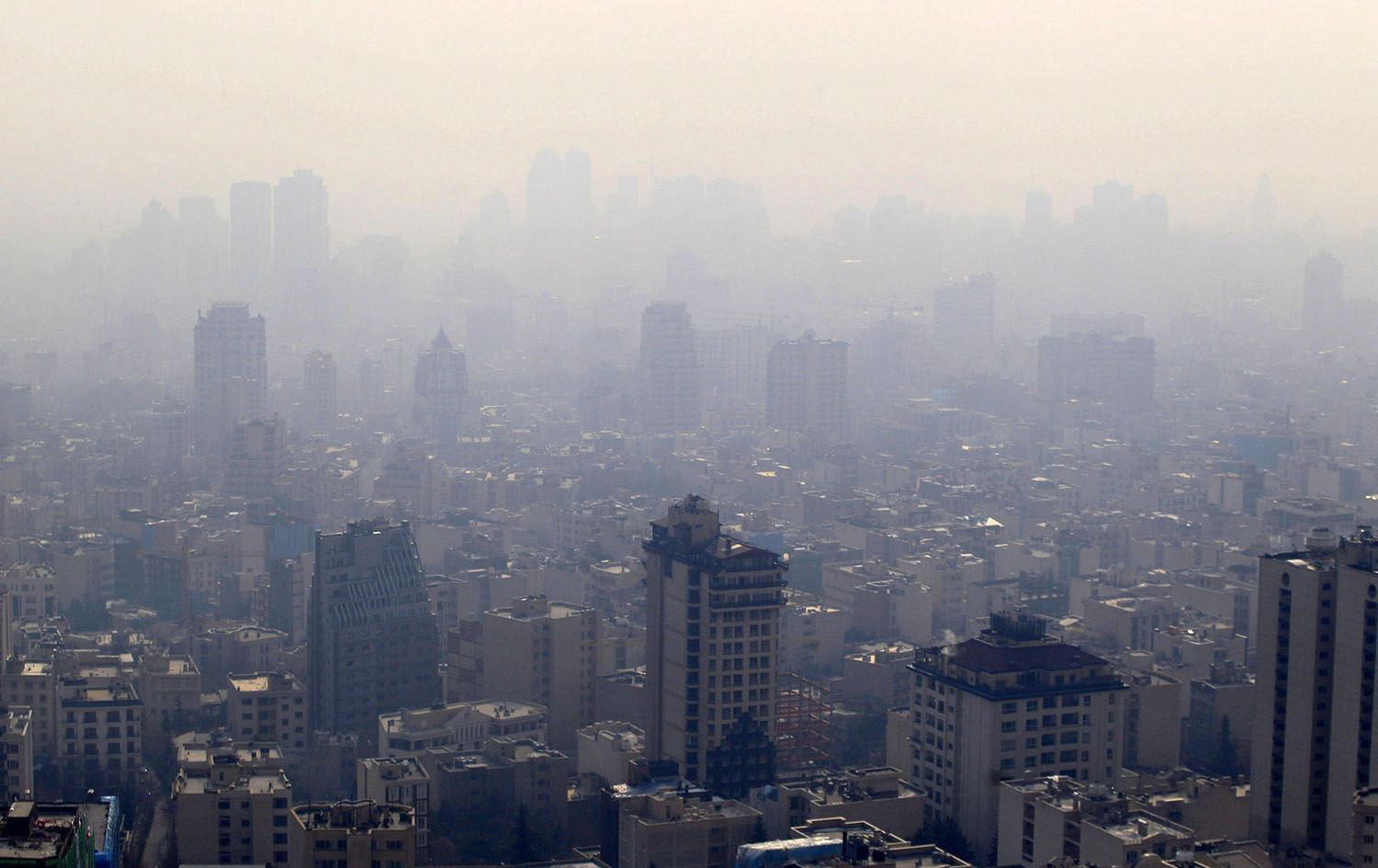 Iran air pollution levels higher than normal
