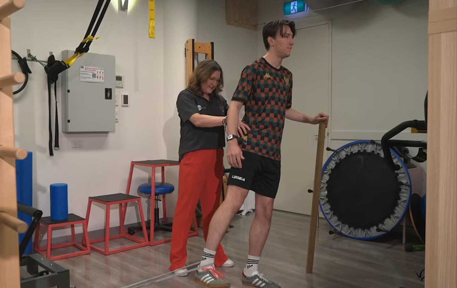 Doktora Werziş û Rahênanê Andrea Mosler / Wêne: Ji dîmenan