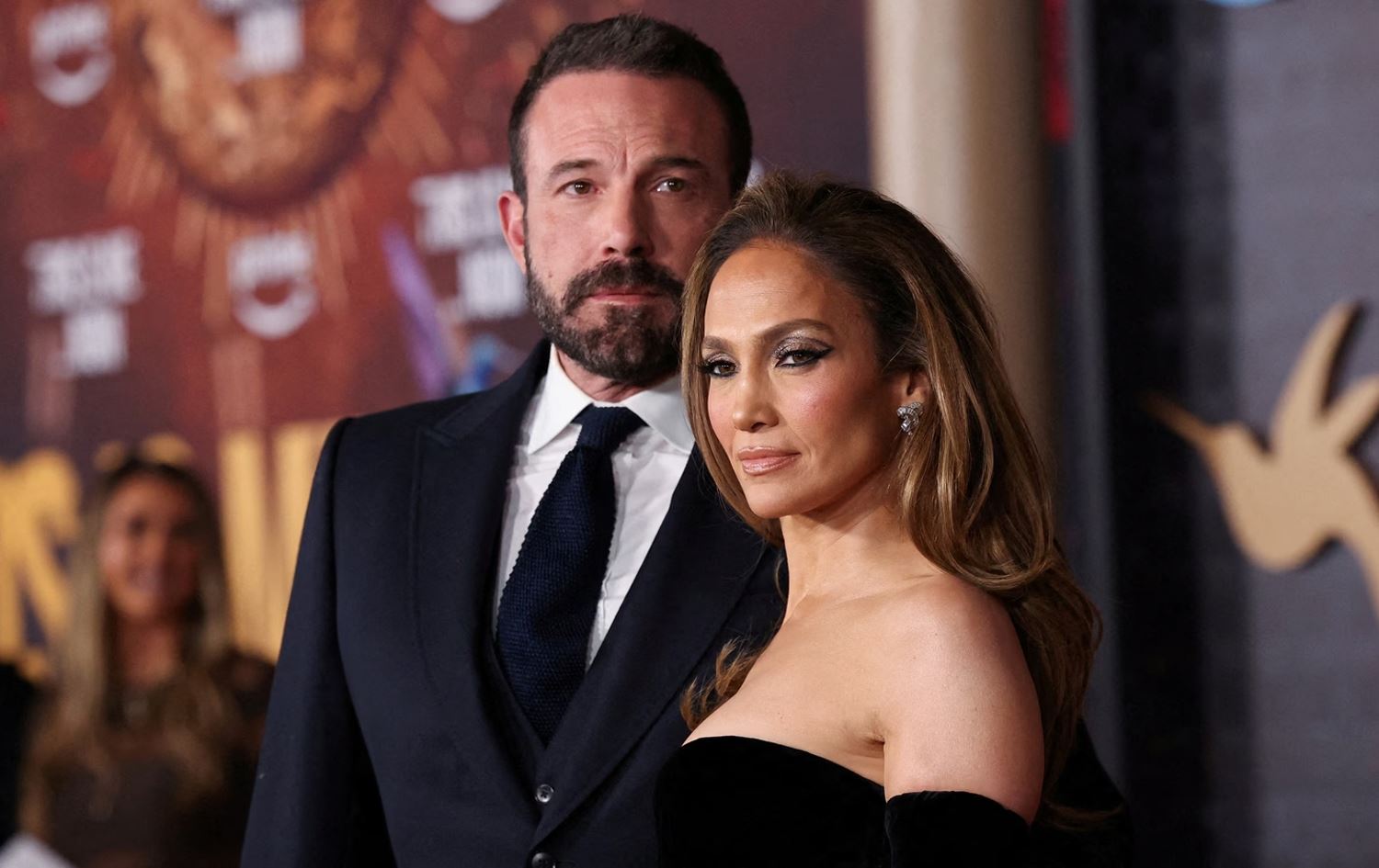 جێنیفەر لۆپێز و بێن ئافلێک بۆ جیابوونەوەیان سەردانی دادوەر دەکەن