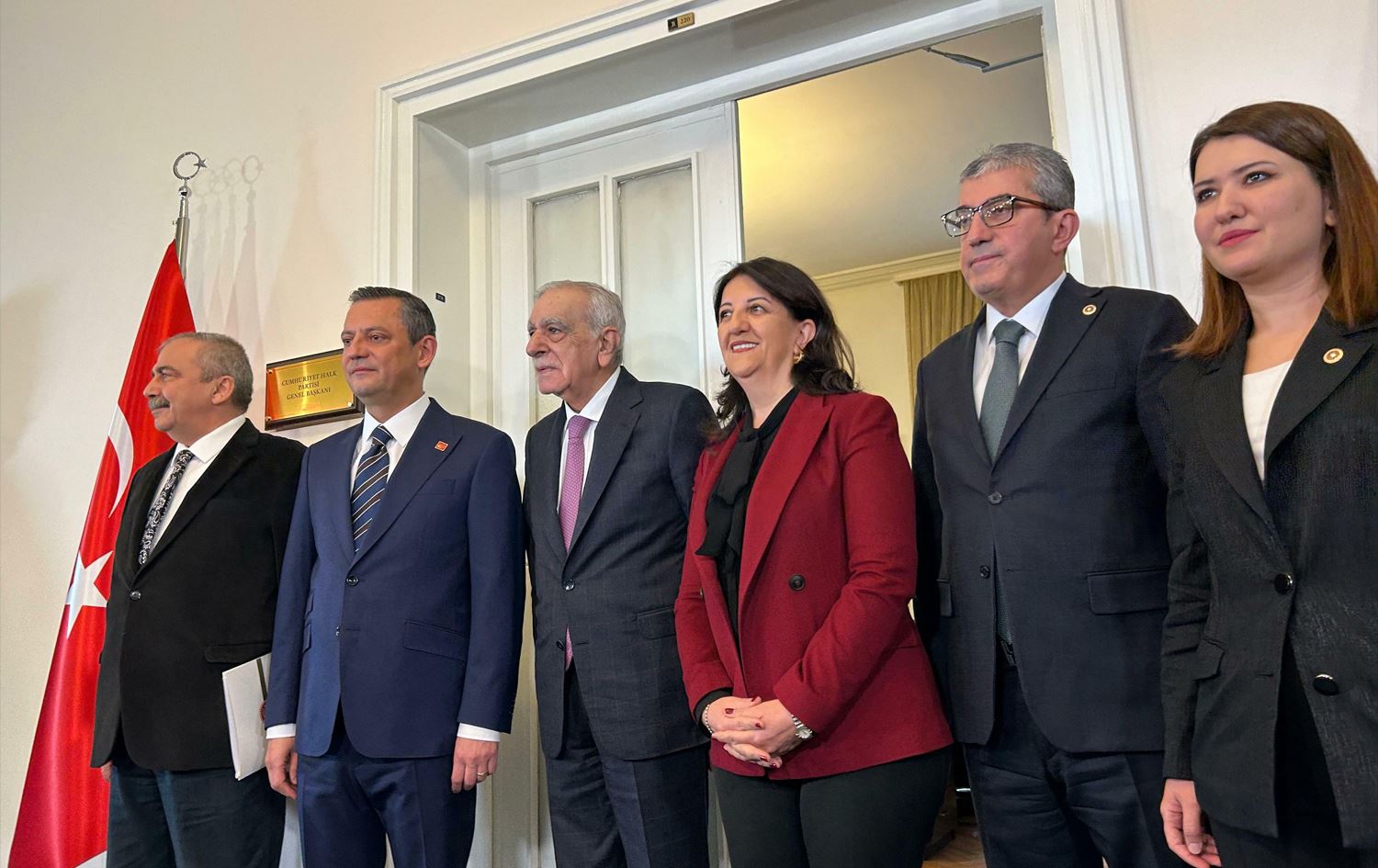 Hevdîtina şandeyên DEM Partî û CHPyê / Wêne: ANKA