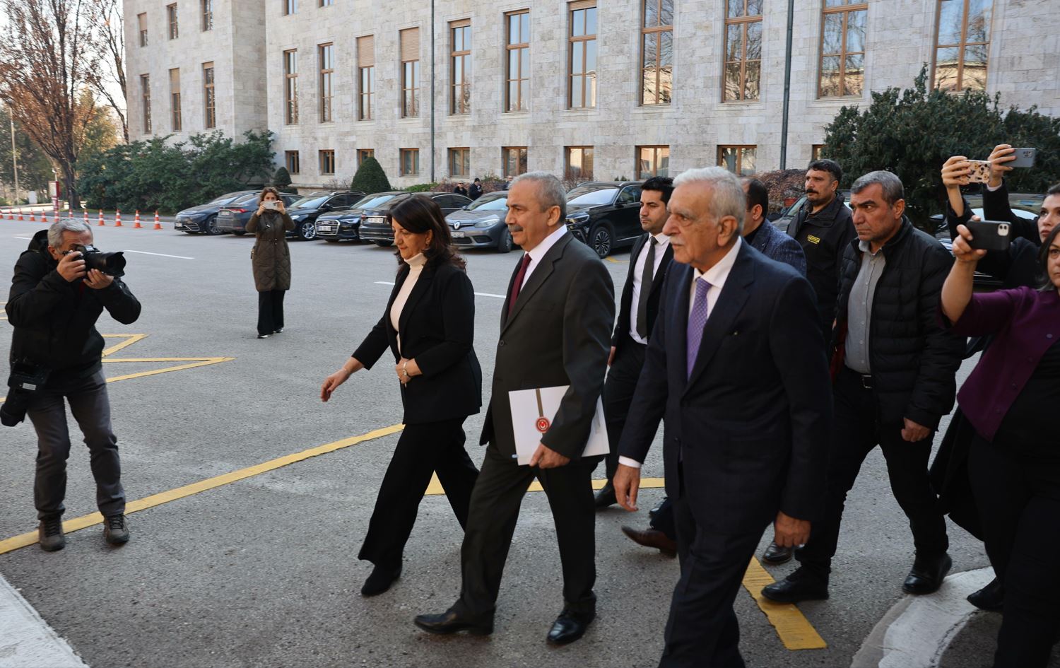 Şandeya DEM Partiyê / Wêne: ANKA