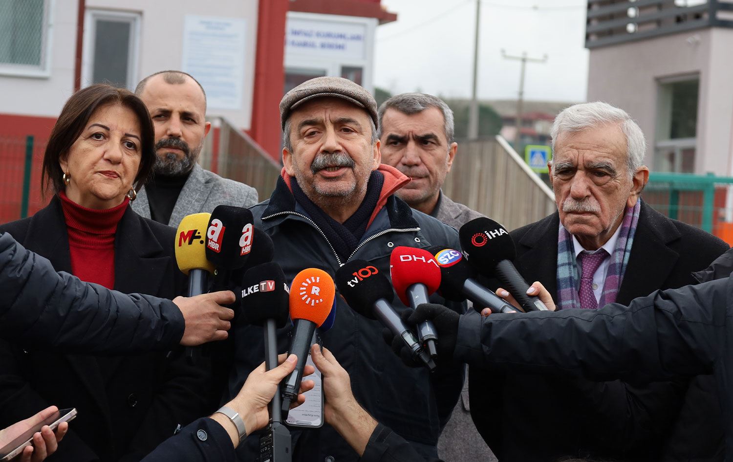 Bugün yapılan basın açıklamasından kare 