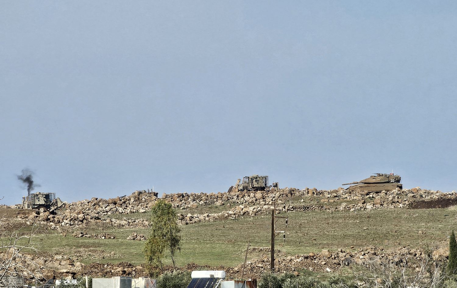 Hêzên Îsraîlê yên li nêzî Şamê/Wêne: AA