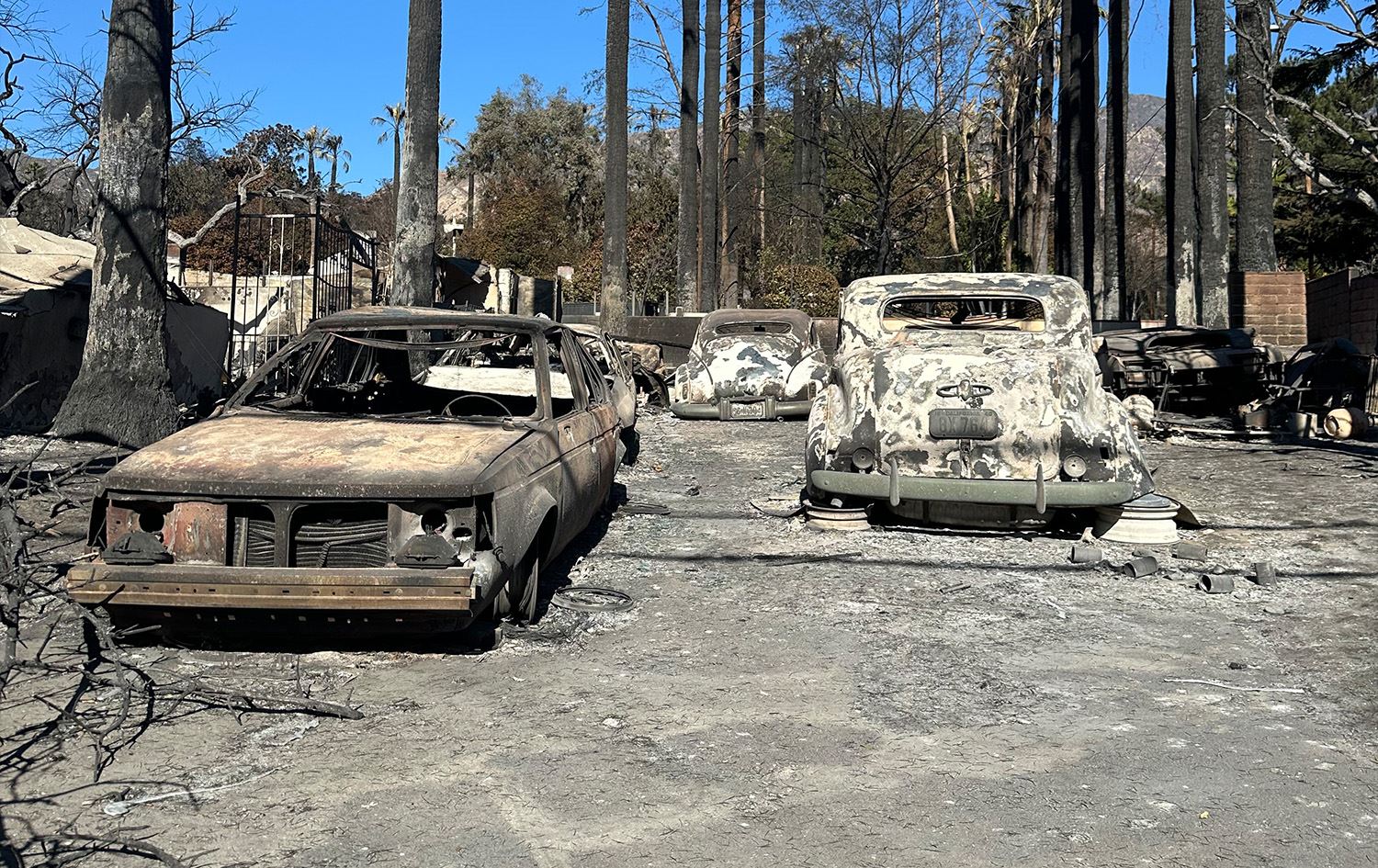 پاشماوەی ئاگرەکەی لۆس ئەنجلس. وێنە: سینان تونجدەمیر - رووداو