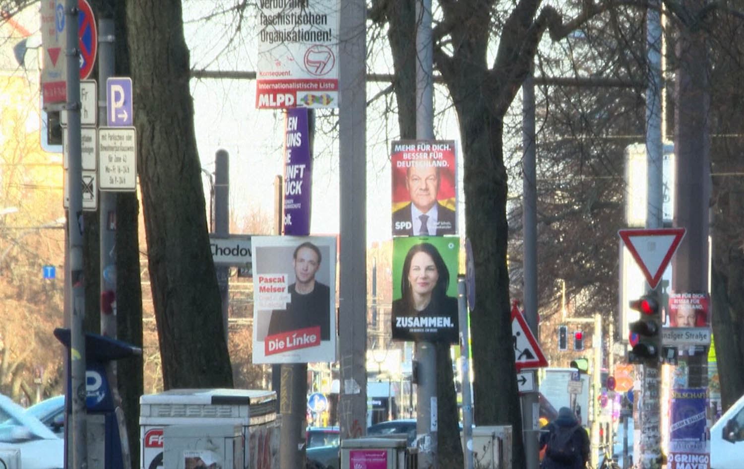 لایەنگرانی پارتێکی ئەڵمانی بلیتێکی گریمانەیی دیپۆرتکردنەوە بۆ 30 هەزار ماڵ دەنێرن