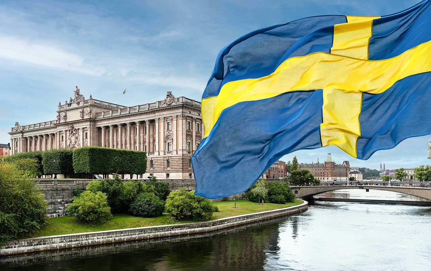 سوێد مەرجەکانی وەرگرتنی وڵاتینامە قورستر دەکات