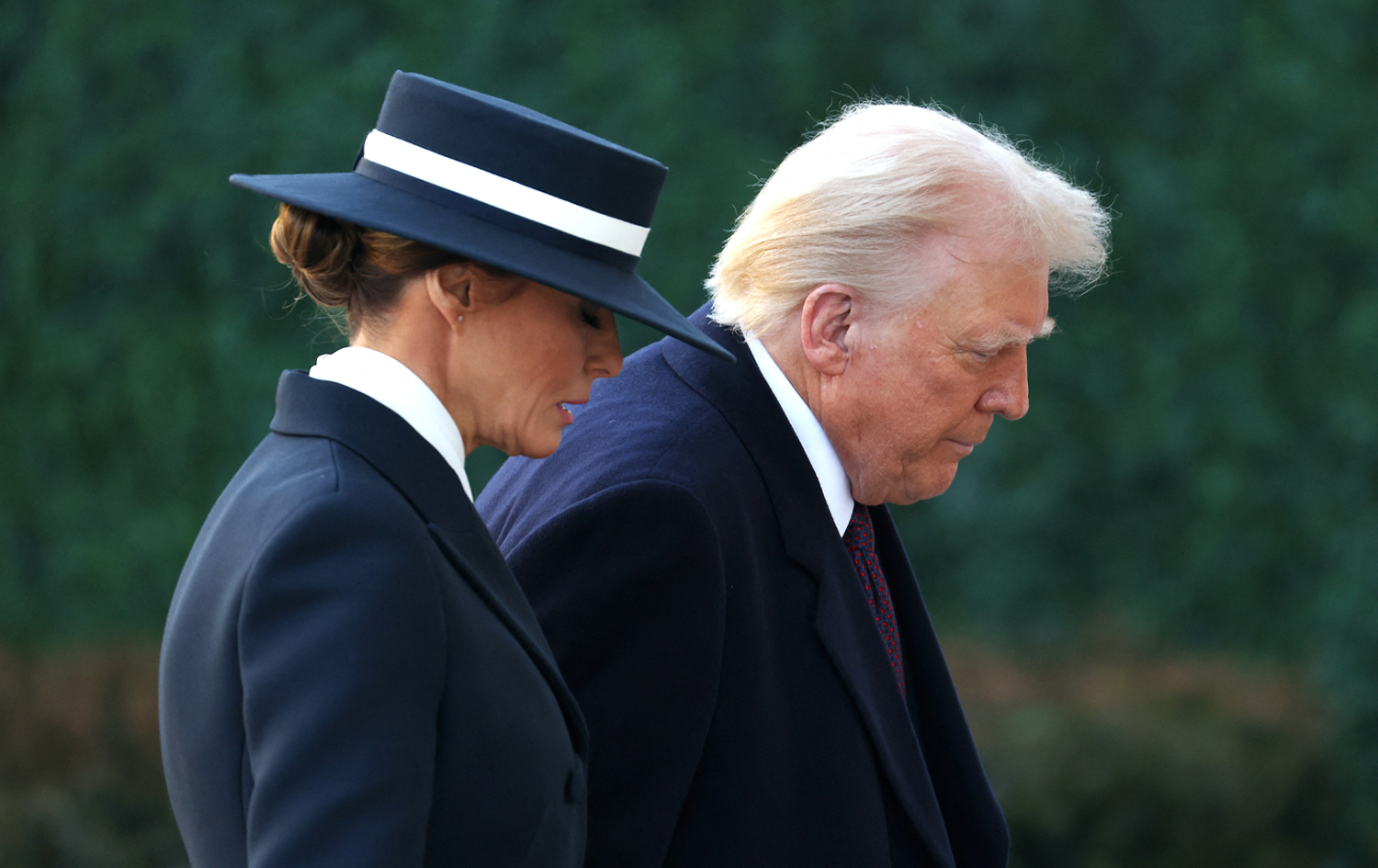 ترەمپ و هاوژینەکەی. وێنە: AFP 